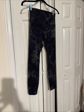 Women’s Tie-Dye Yoga Leggings - Black/Olive